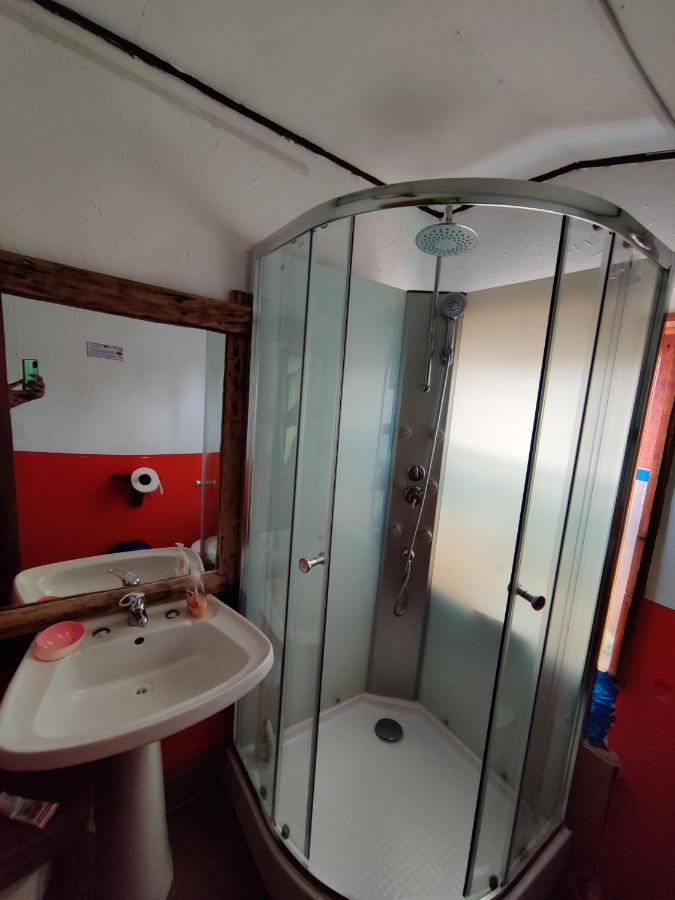 Hosteria Huemules Puerto Guadal Dış mekan fotoğraf