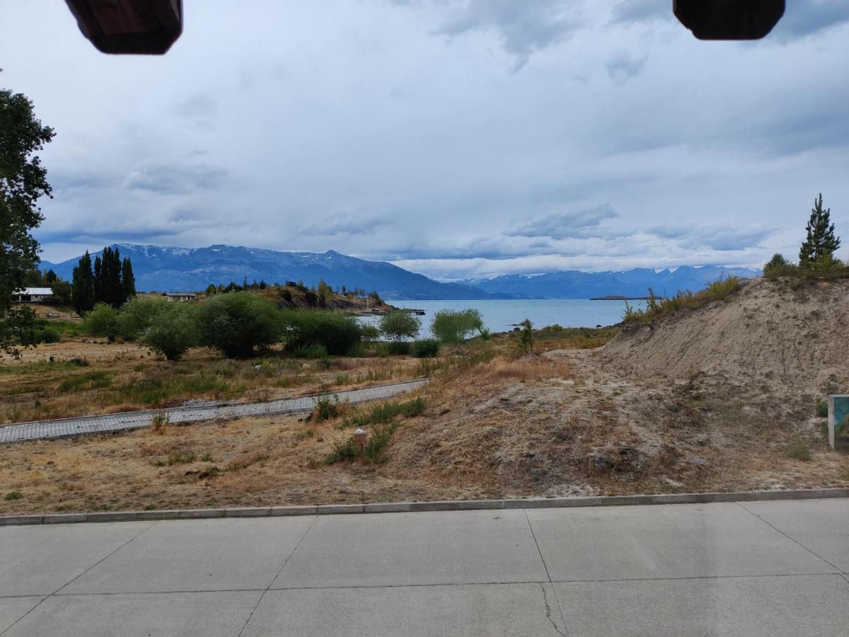 Hosteria Huemules Puerto Guadal Dış mekan fotoğraf